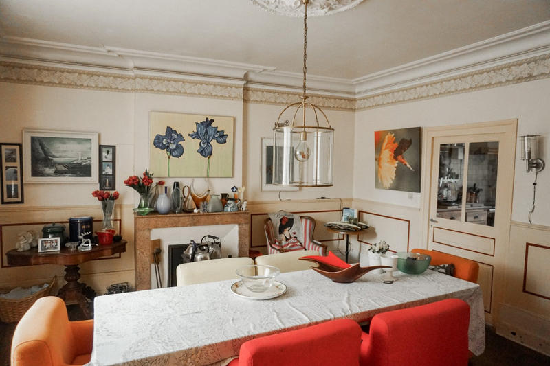 Maison - 330 m² - 9 pièces