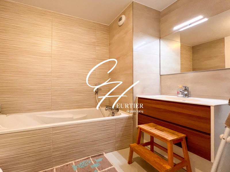 Appartement - 89 m² - 4 pièces