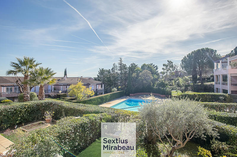 Appartement - 60 m² - 2 pièces