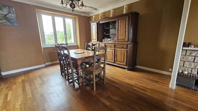 Maison - 147 m² - 5 pièces