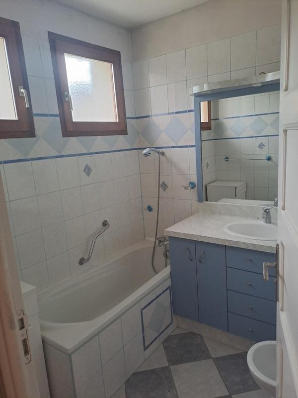 Maison de ville - 80 m² - 4 pièces