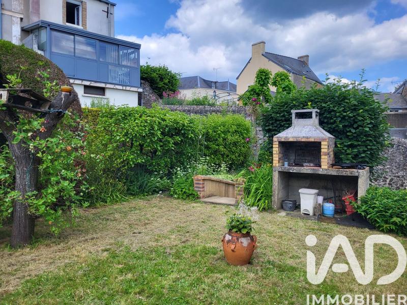 Maison - 122 m² - 6 pièces