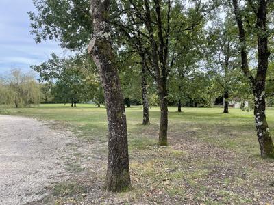 Maison traditionnelle - 242 m² - 8 pièces