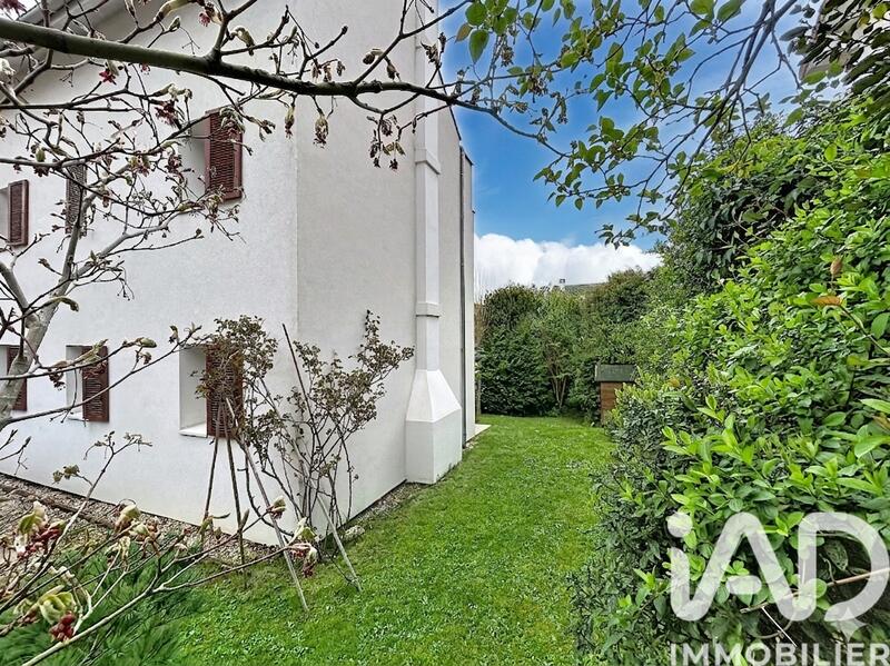 Maison - 156 m² - 6 pièces