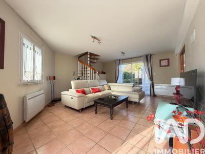 Maison - 163 m² - 7 pièces