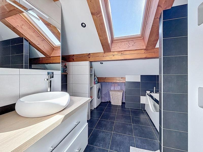 Maison - 104 m² - 5 pièces