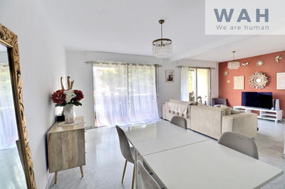 Appartement - 103 m² - 4 pièces