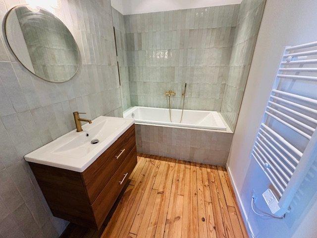 Appartement - 57 m² - 2 pièces