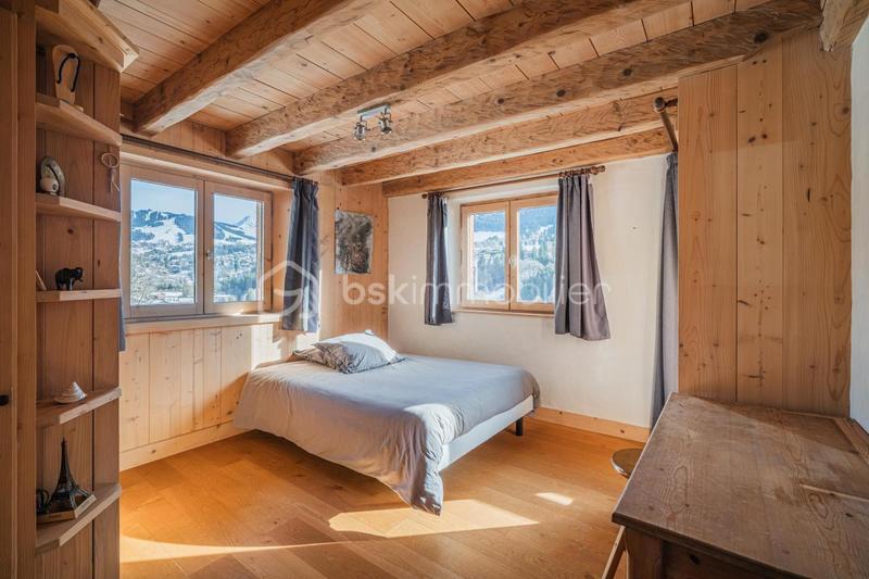 Châlet - 243 m² - 12 pièces