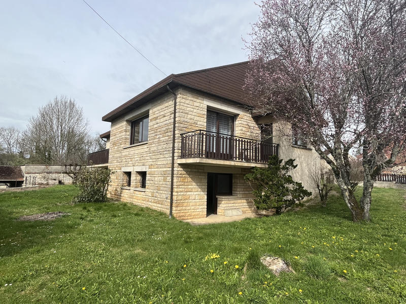 Maison - 130 m² - 6 pièces