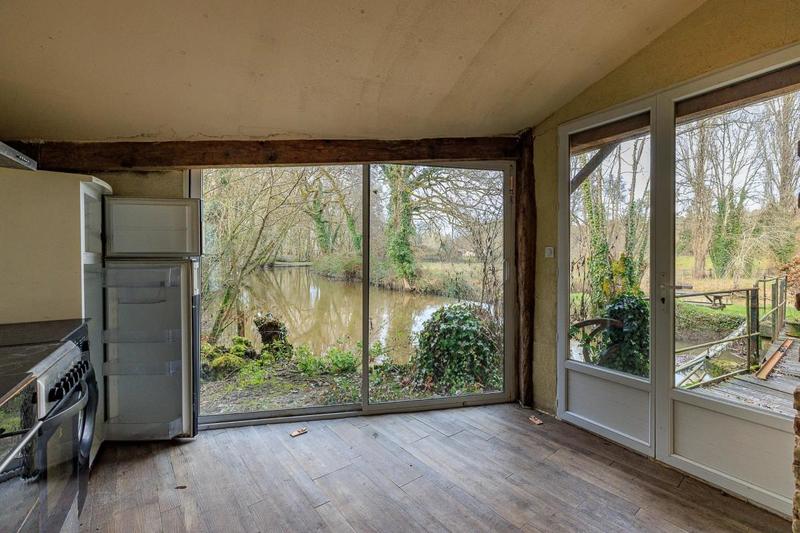 Moulin - 51 m² - 2 pièces