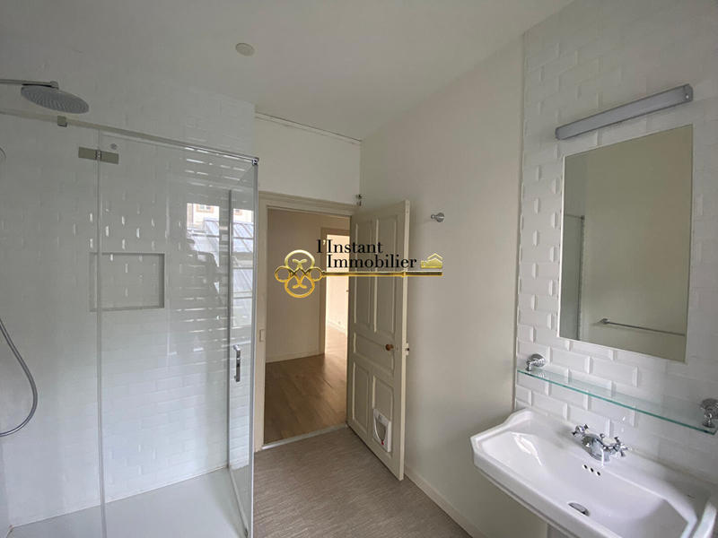 Appartement - 190 m² - 7 pièces