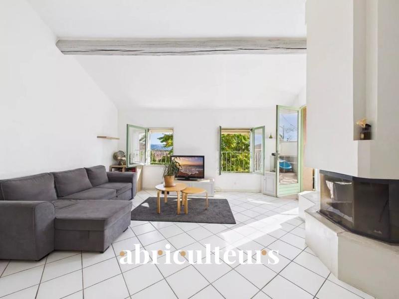 Appartement - 68 m² - 4 pièces