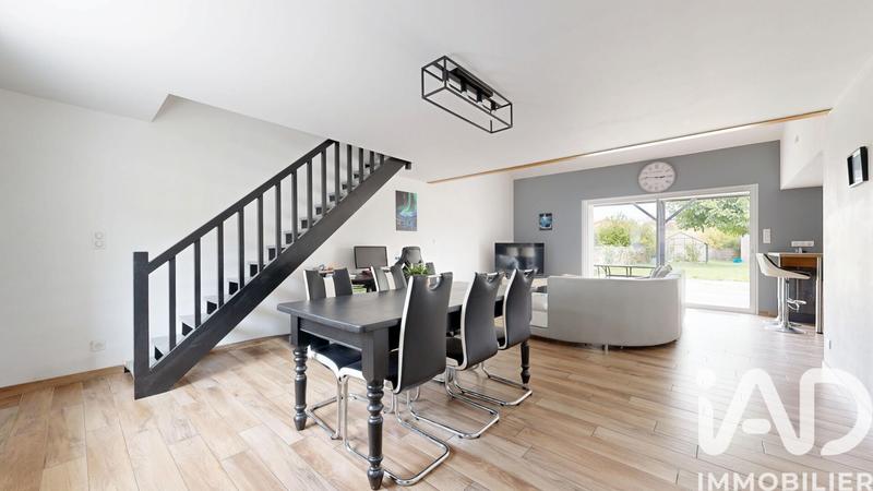 Maison de ville - 98 m² - 5 pièces