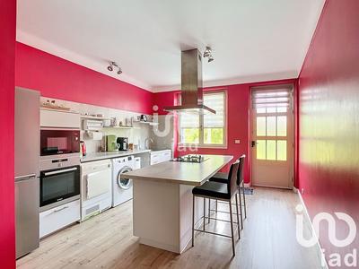 Maison de ville - 204 m² - 9 pièces