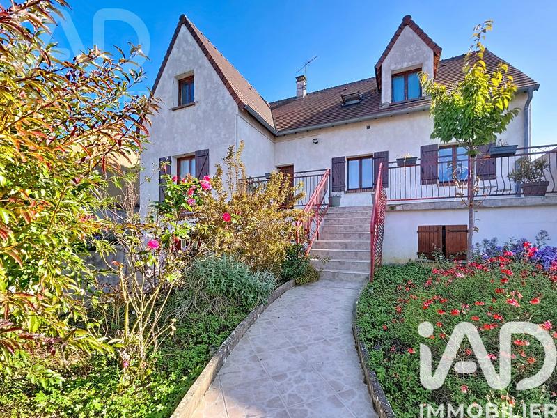 Maison - 189 m² - 9 pièces