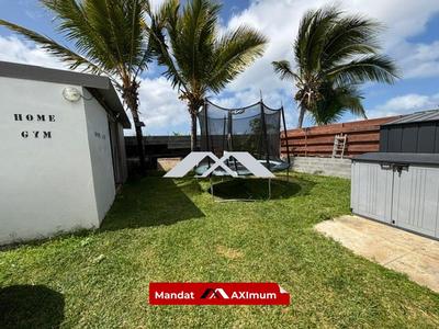 Villa - 140 m² - 5 pièces