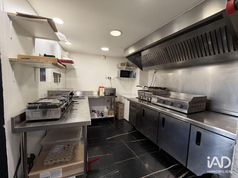 Local commercial - 77 m²