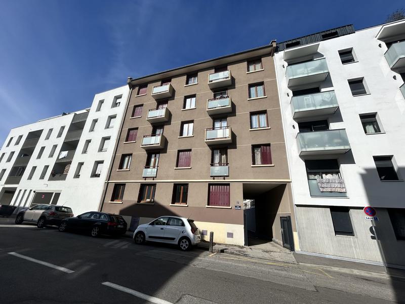 Appartement - 55 m² - 3 pièces