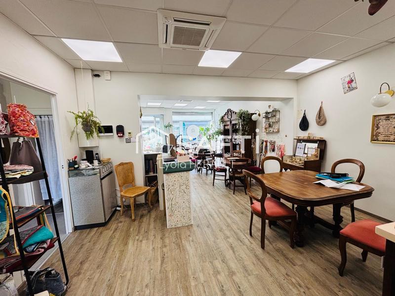 Immeuble - 186 m² - 6 pièces