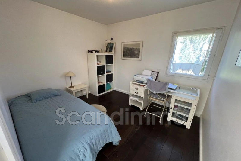 Villa - 161 m² - 6 pièces