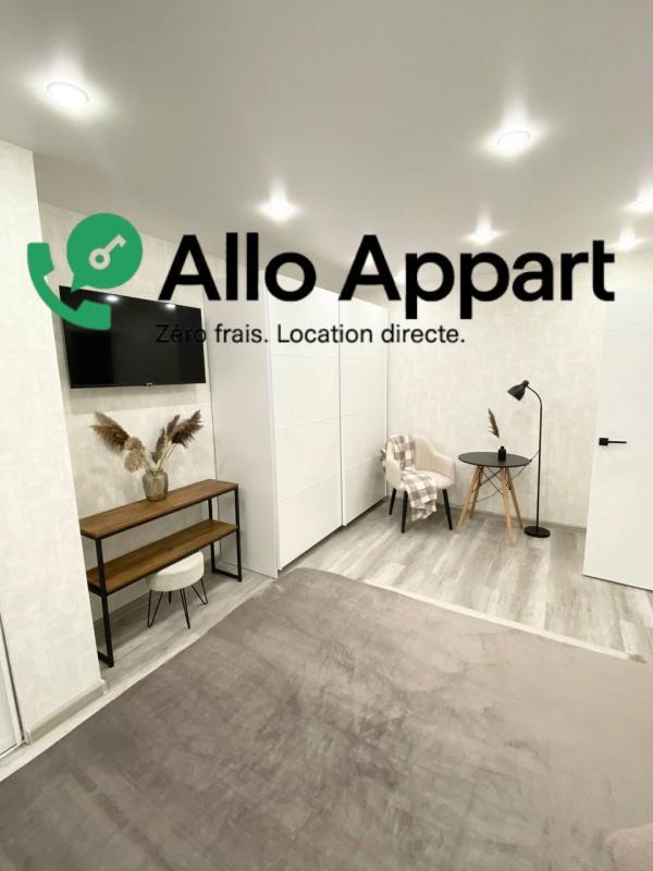 Studio - 30 m² - 1 pièce