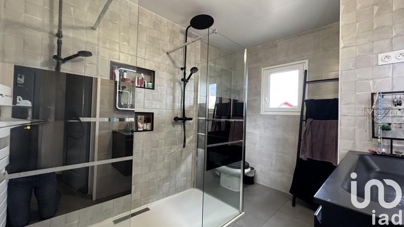 Maison - 122 m² - 5 pièces