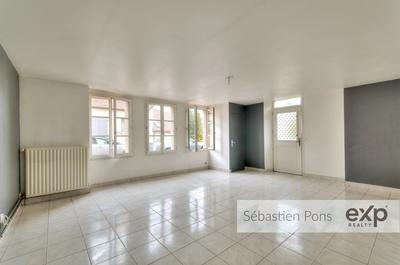 Appartement - 79 m² - 4 pièces
