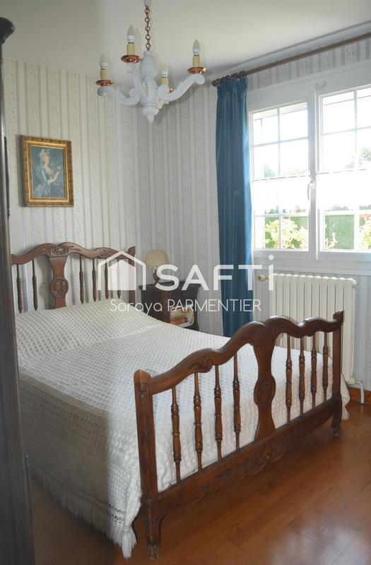 Maison - 138 m² - 7 pièces