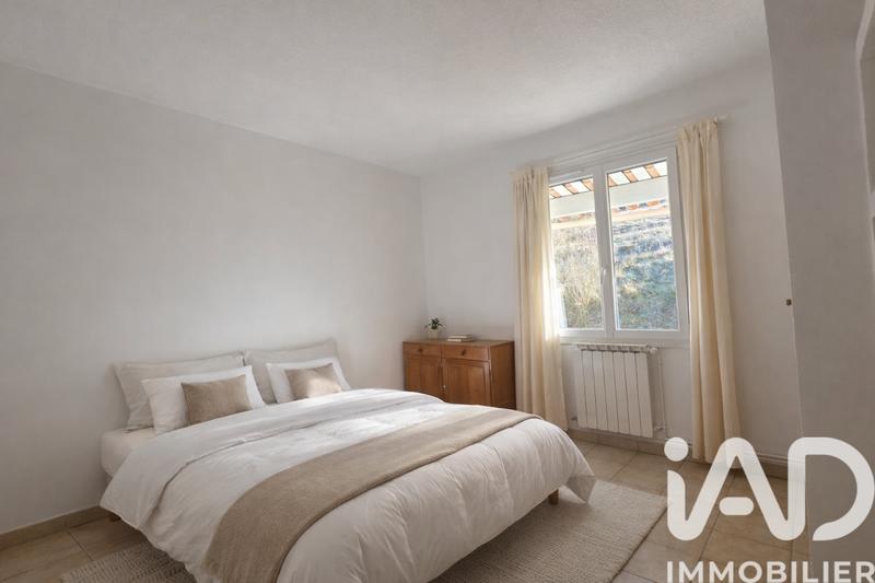 Maison - 158 m² - 8 pièces