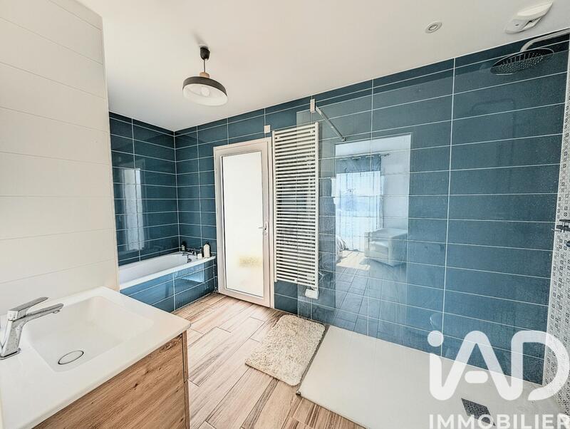 Maison - 144 m² - 5 pièces