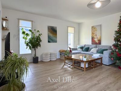 Maison - 89 m² - 5 pièces