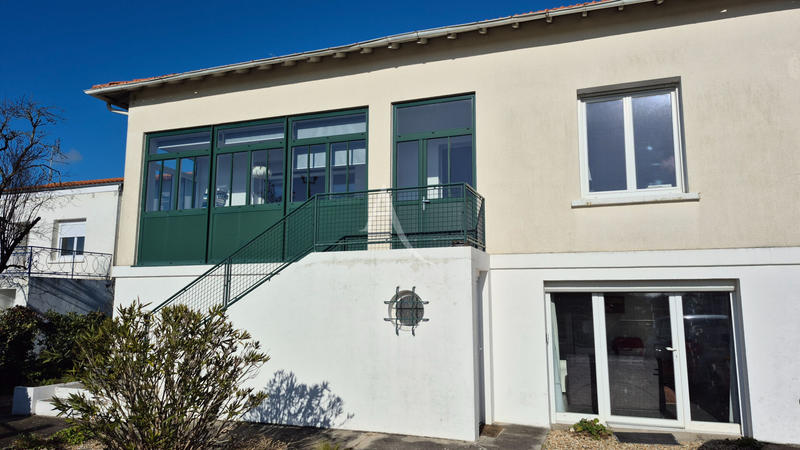 Maison - 170 m² - 7 pièces