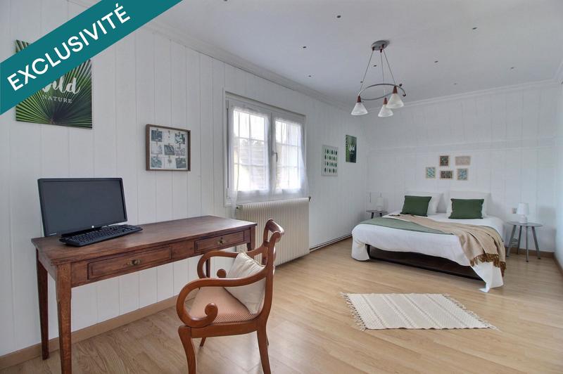 Maison - 163 m² - 8 pièces