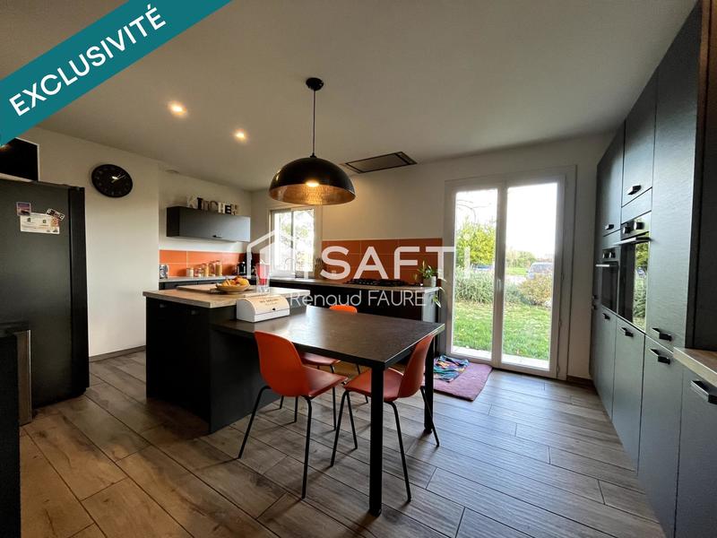 Maison - 200 m² - 7 pièces