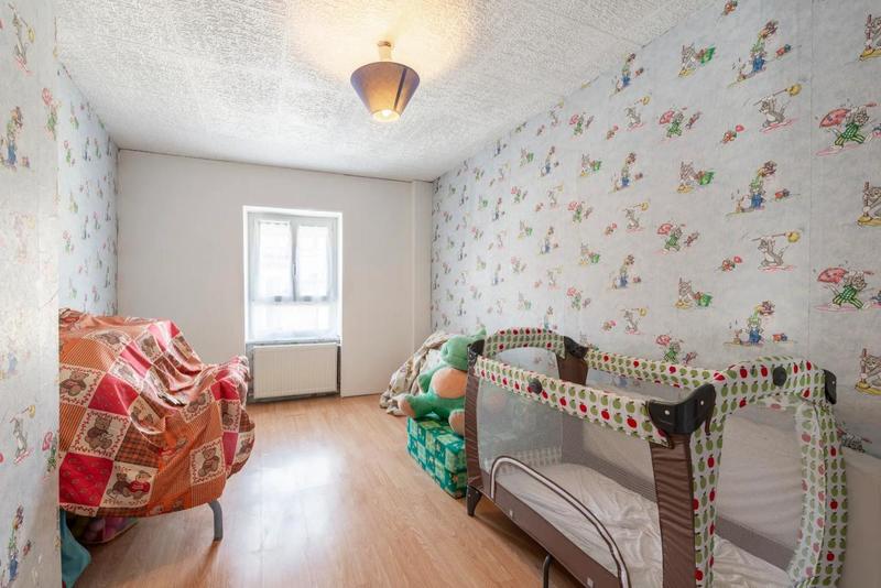 Maison - 308 m² - 11 pièces