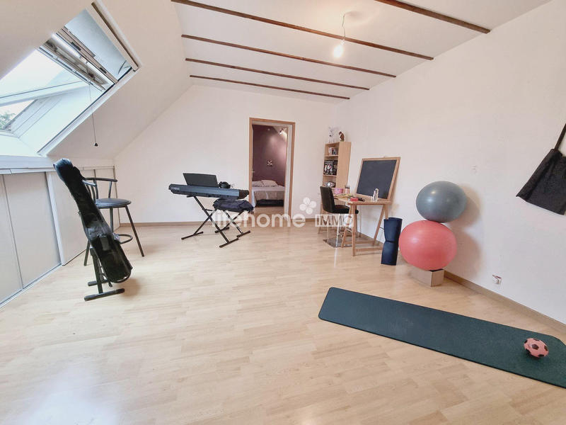 Maison - 167 m² - 7 pièces