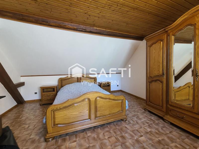 Maison - 172 m² - 8 pièces