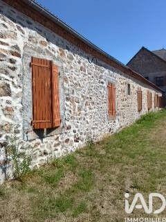 Appartement - 279 m² - 16 pièces