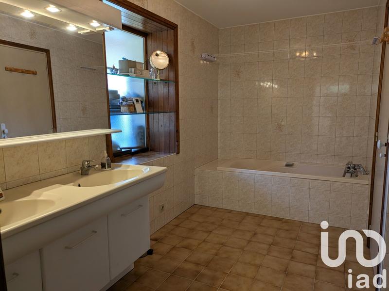 Maison - 160 m² - 5 pièces