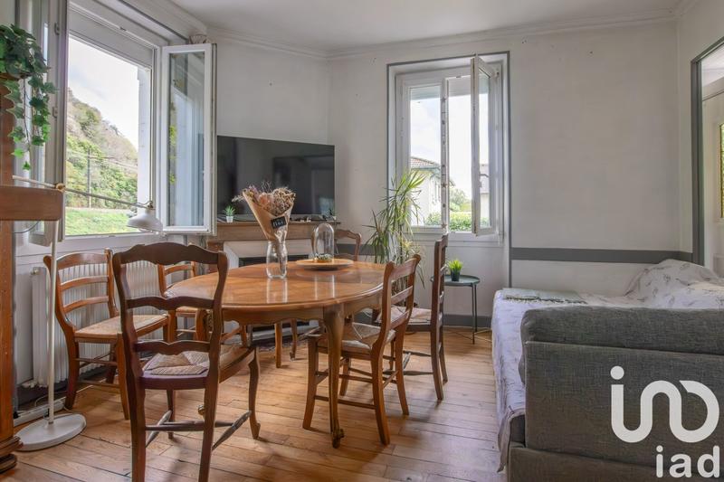 Maison - 96 m² - 5 pièces