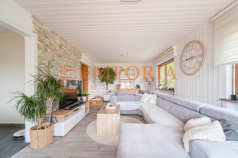 Maison - 156 m² - 7 pièces