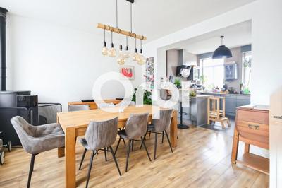 Maison - 176 m² - 6 pièces