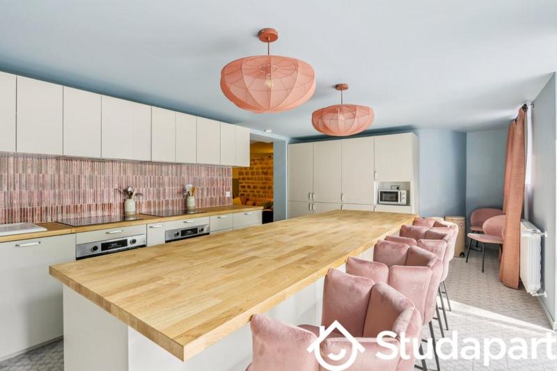 Chambre - 10 m² - 1 pièce