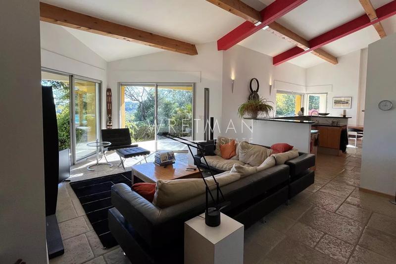 Villa - 150 m² - 5 pièces