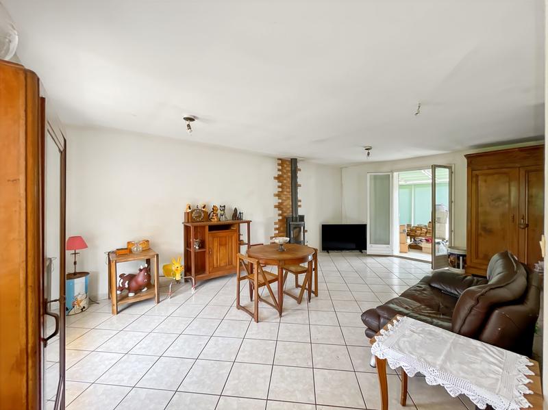 Maison - 106 m² - 6 pièces