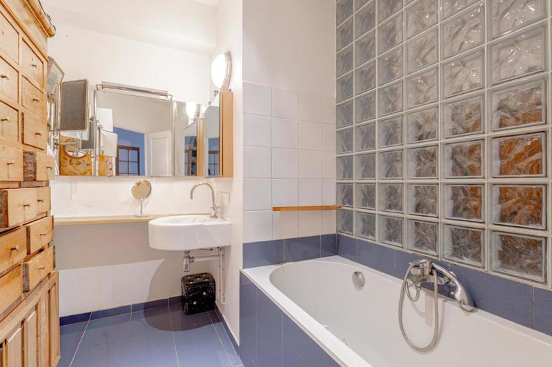 Loft - 352 m² - 5 pièces