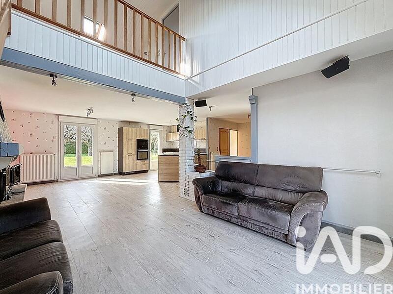 Maison - 159 m² - 7 pièces