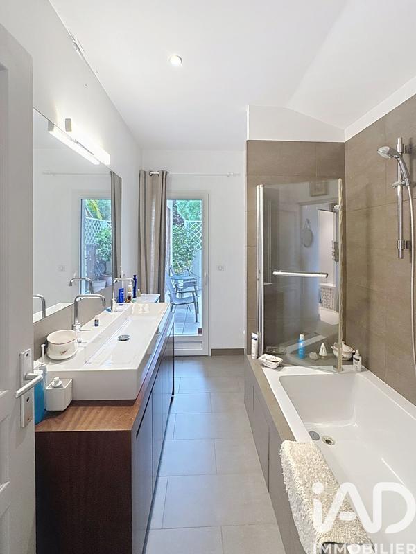 Appartement - 119 m² - 5 pièces