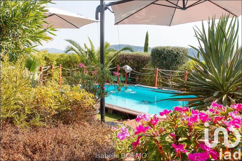 Maison - 170 m² - 7 pièces